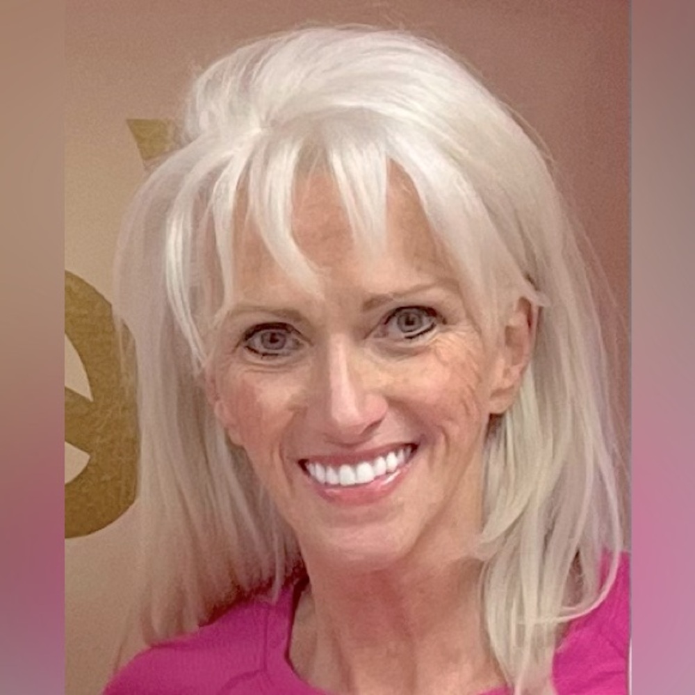 Meet your Posher, Tina